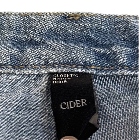 CIDER Denim Classic Ripped Jeans Size Medium - Picture 8 of 11